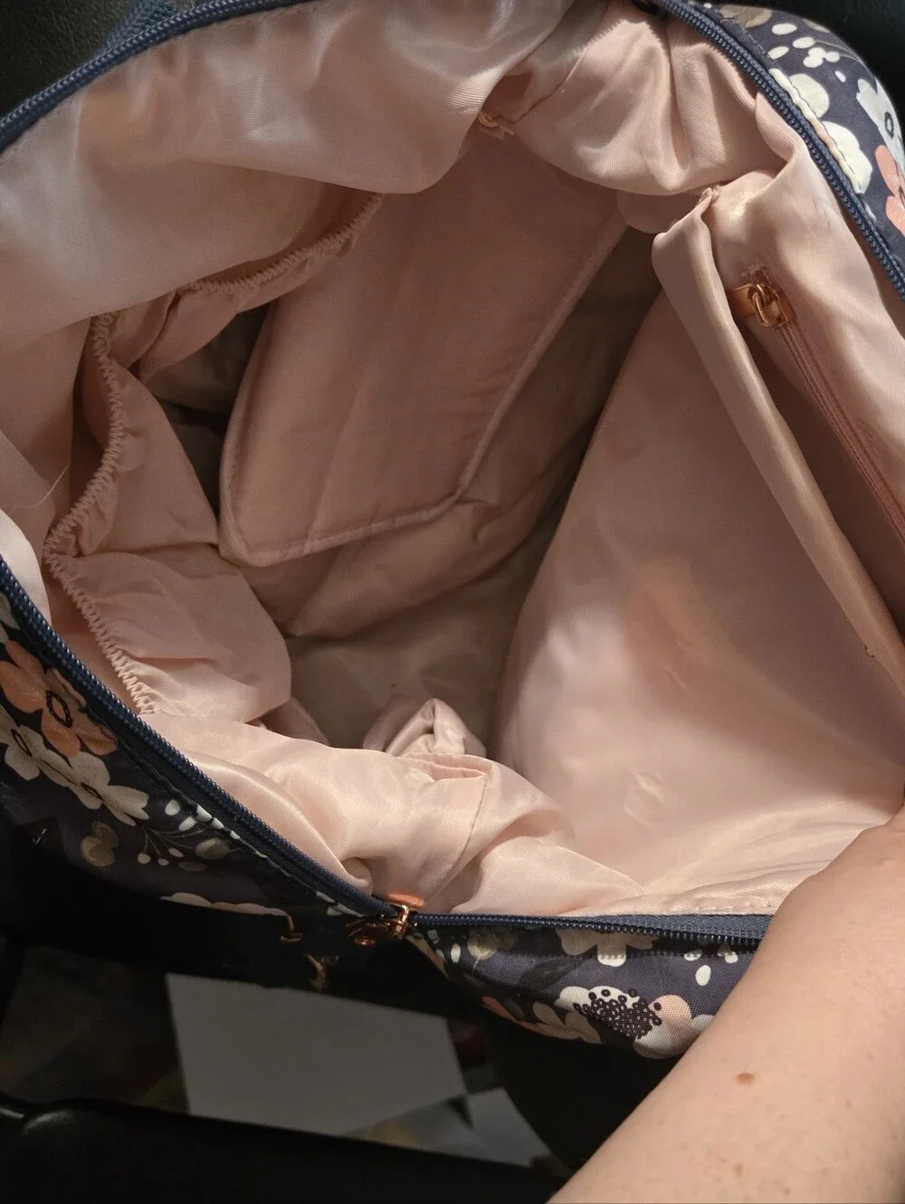 Sarah Wells Floral Kelly Pump Tote